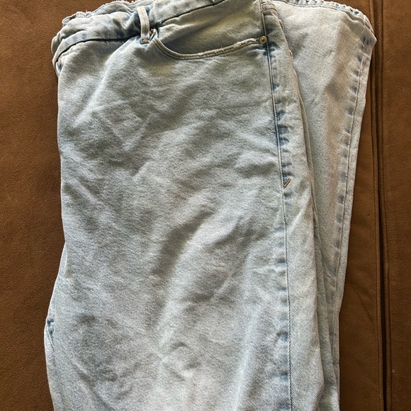 Good American Denim - Light Blue Denim Jeans